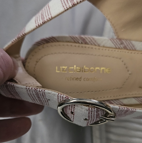 Liz Claiborne Women's Striped Wedge Sandals - Red and White Size 6.5 - Picture 11 of 11